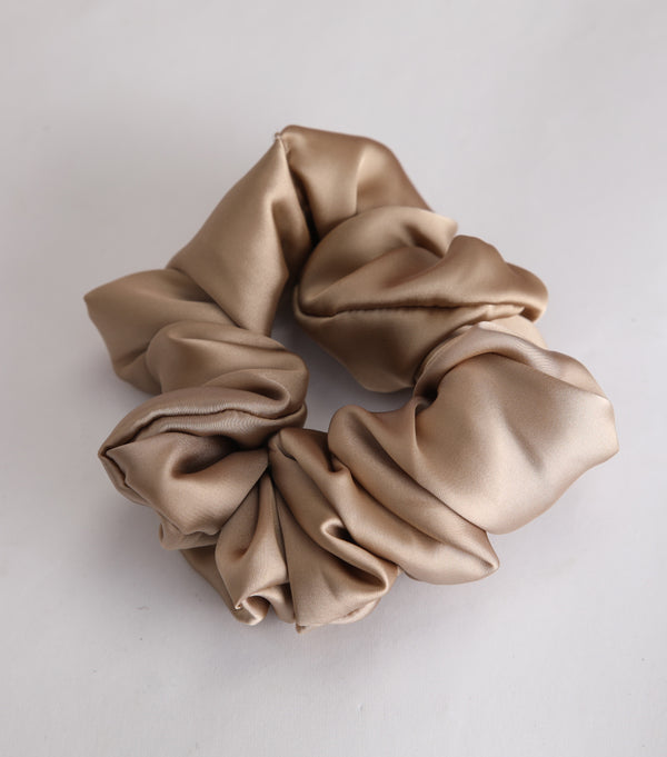 Scrunchie 8 (6861383696592)