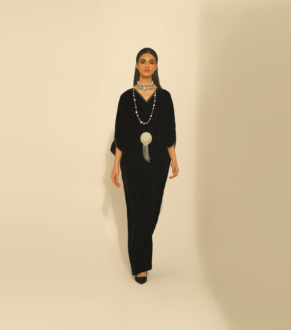 Crystal Broach Velvet Kaftan (6849141670096)